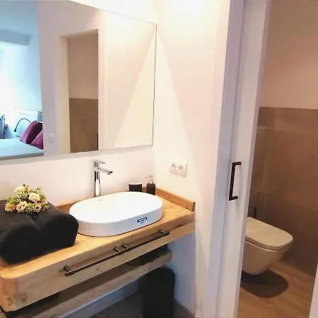 아파트 2 Bedroom With Terrace *